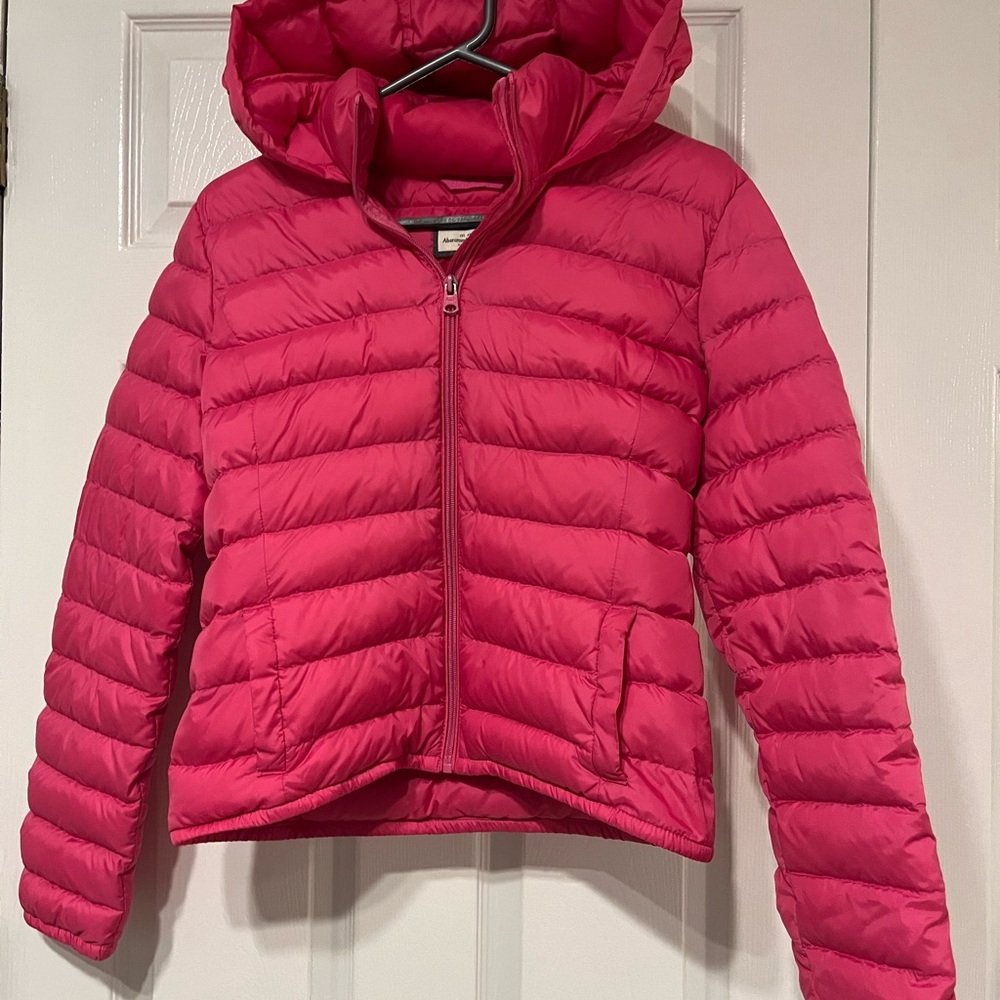 A&F Lightweight Puffer Jacket - Picture 7 of 9